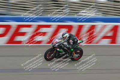 media/Oct-16-2022-Fastrack Riders (Sun) [[609ae93014]]/Level 4/Session 1 Start Finish/